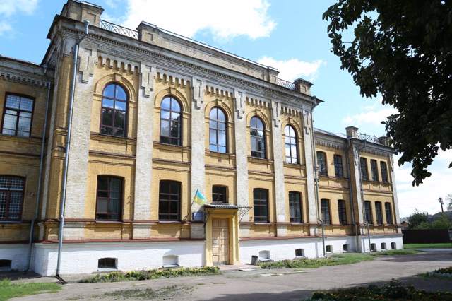 Чернігівський обласний художній музей імені Григорія Ґалаґана, Чернігів