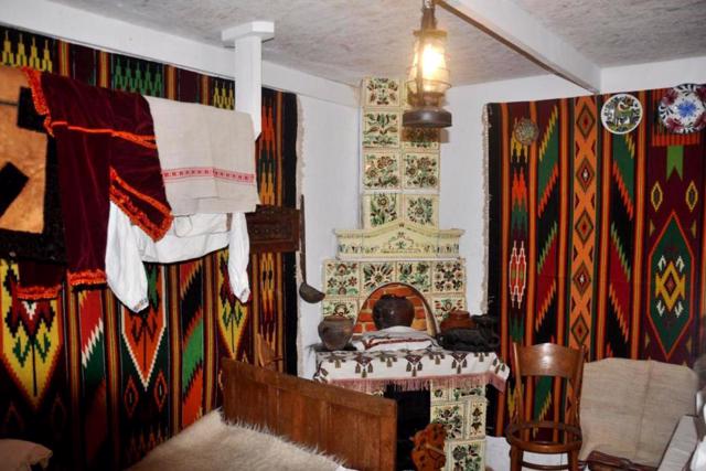 "Hutsul Kosiv" City History Museum