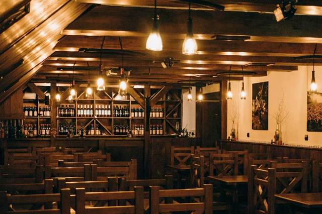 Дегустаційна зала Чопак Вайн (Čopak Wine), Ужгород