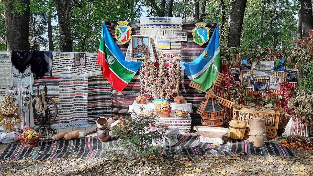 Усадьба-музей "Луговацкая Сечь", Луговая