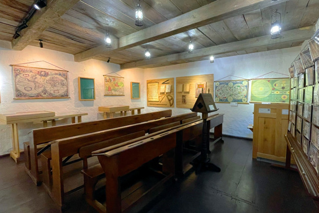 Етнопарк "Ладомирія" презентував експозицію про історію шкільництва